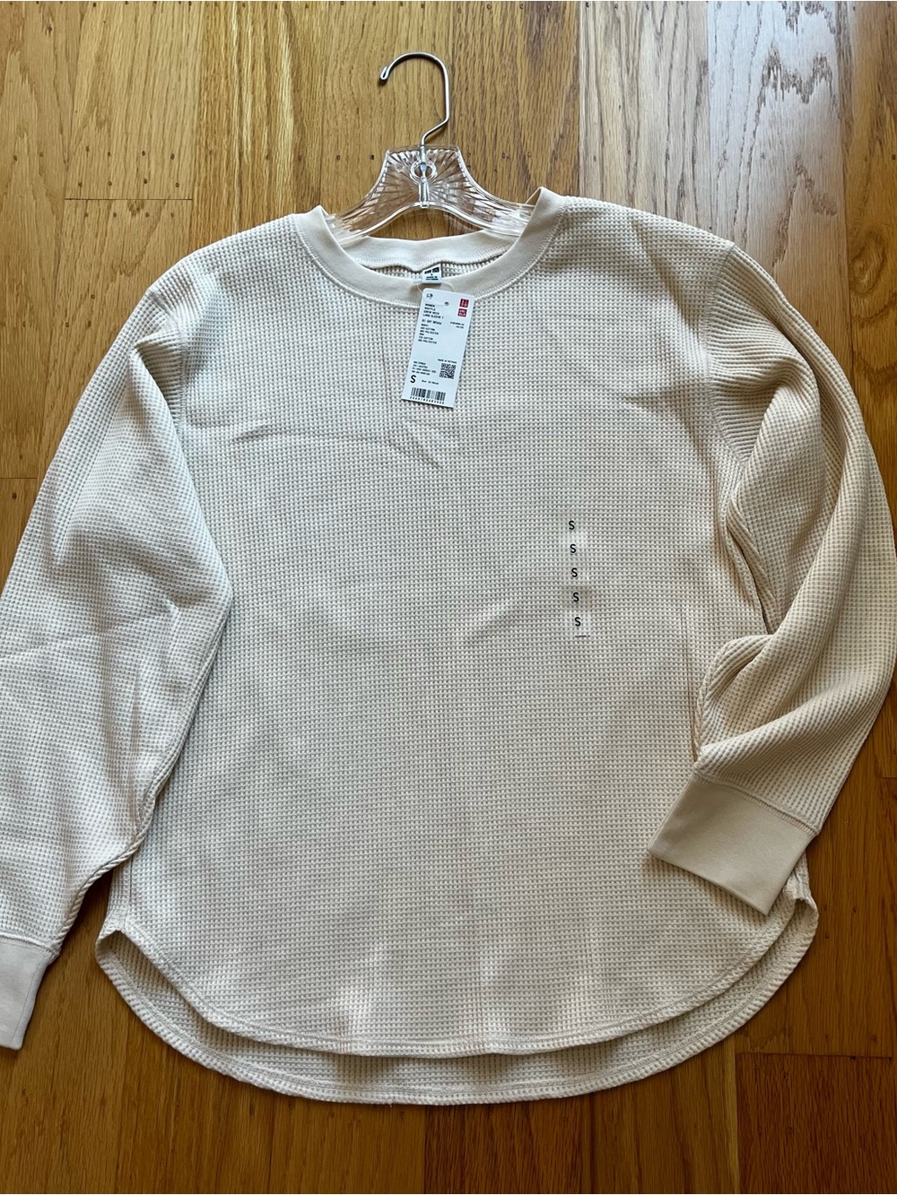 Uniqlo Waffle Knit Long Sleeve T-Shirt, crew neck, off white, Size Small NWT